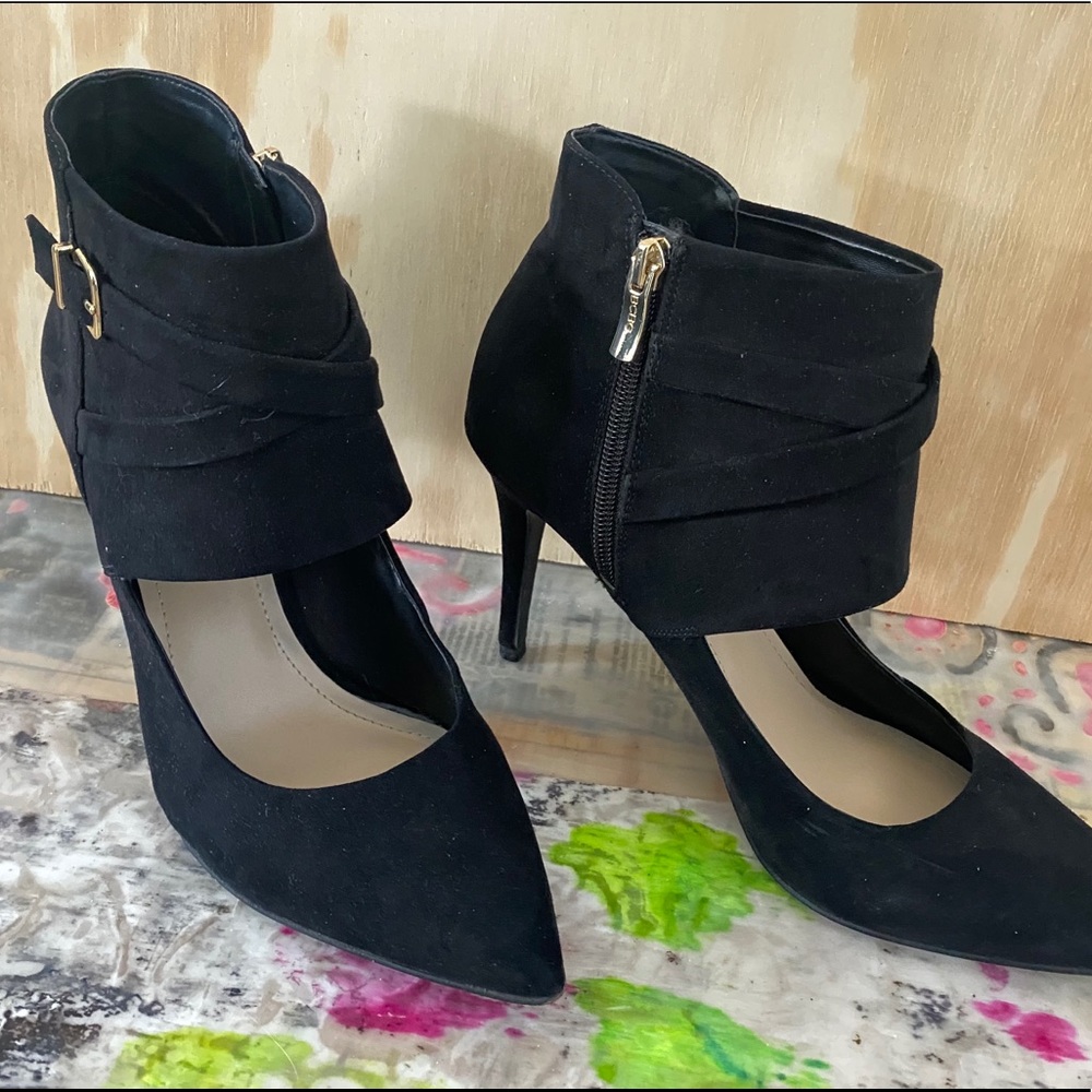 BCBGENERATION Lemie - X Shoe / Bootie